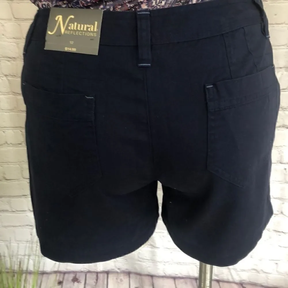 NWT Natural Reflections navy short